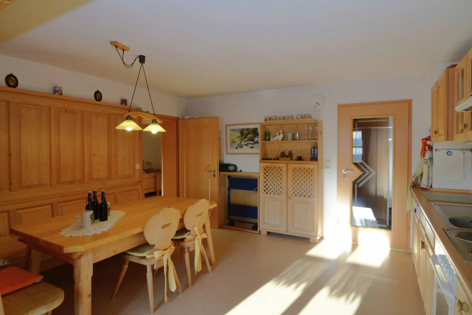 Im Zellertal-Dining room