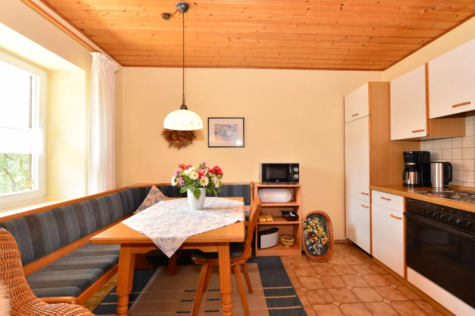 Vergissmeinnicht-Dining room