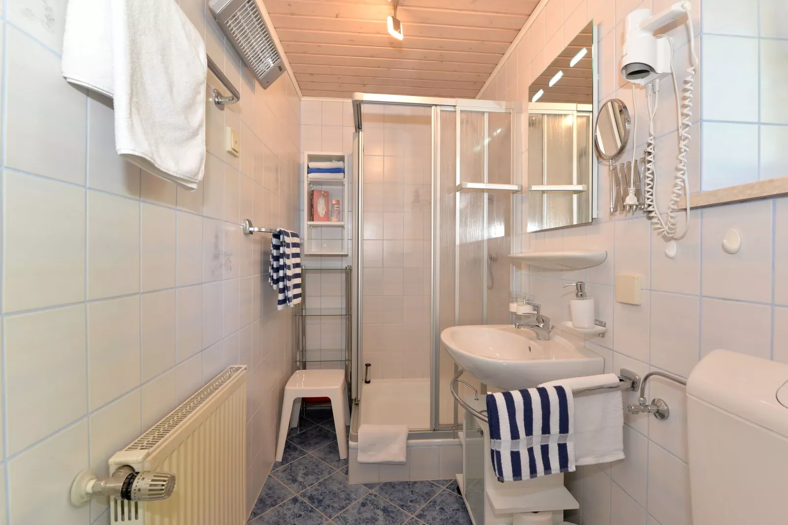 Vergissmeinnicht-Bathroom