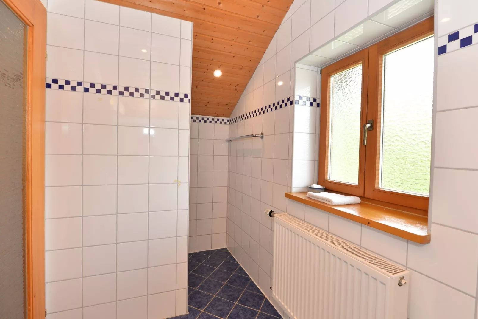 Ferienhaus Weitblick-Bathroom