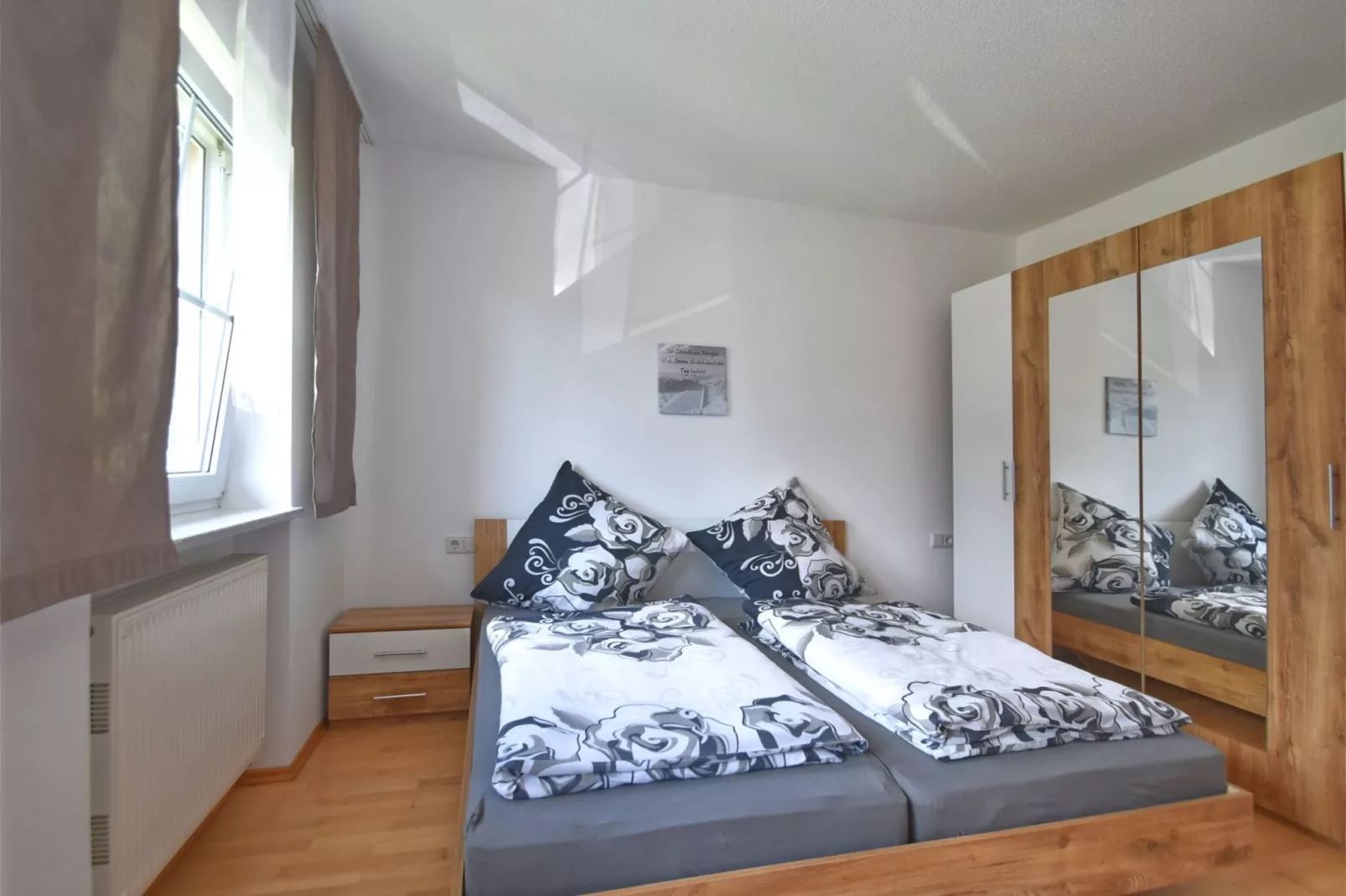 Sonnenwald-Bedroom
