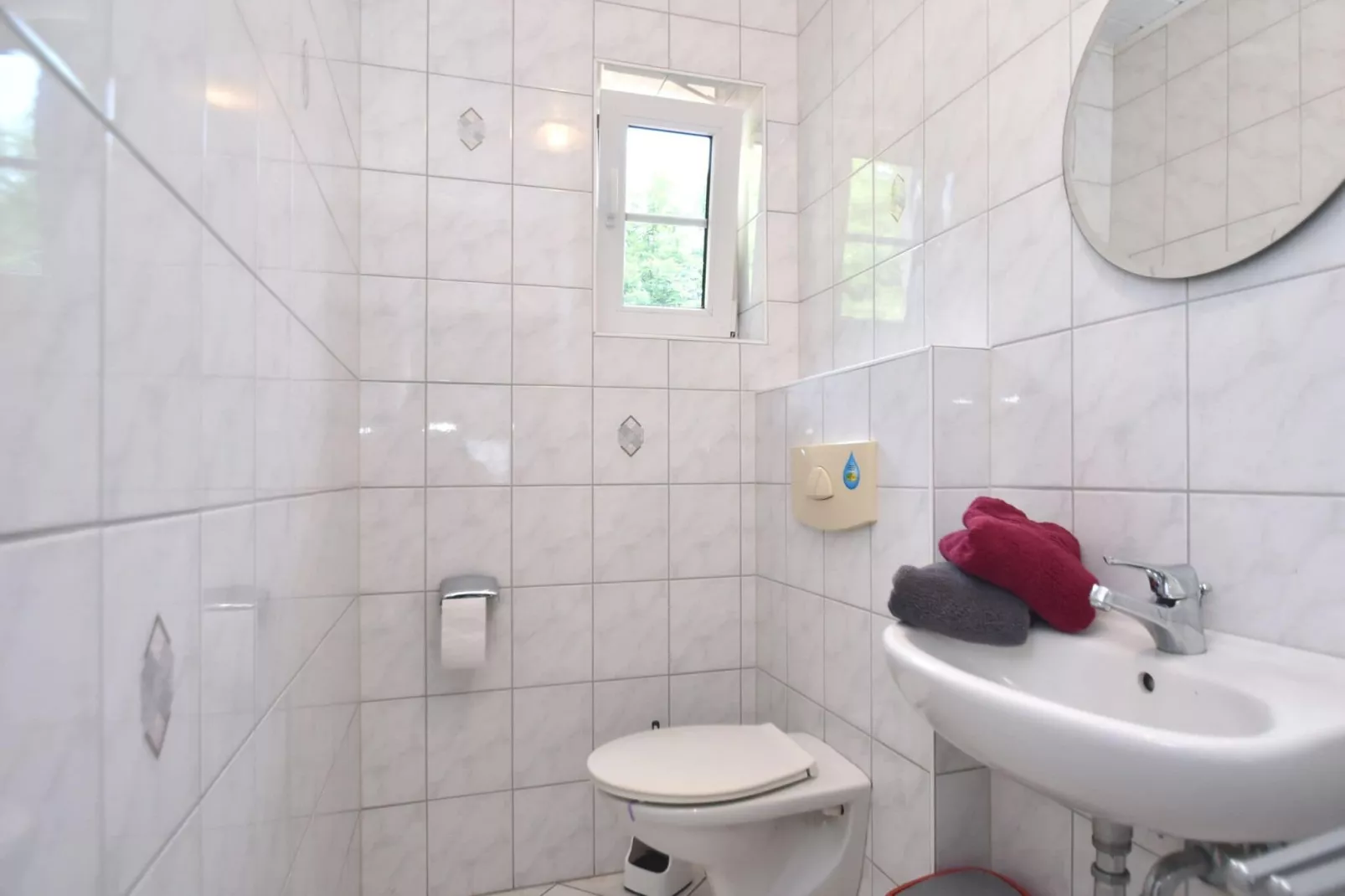 Sonnenwald-Bathroom