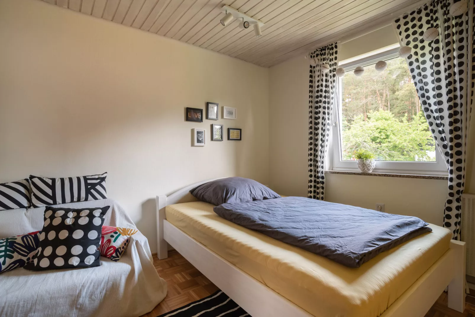 Ferienwohnung Baerenhöhle-Bedroom