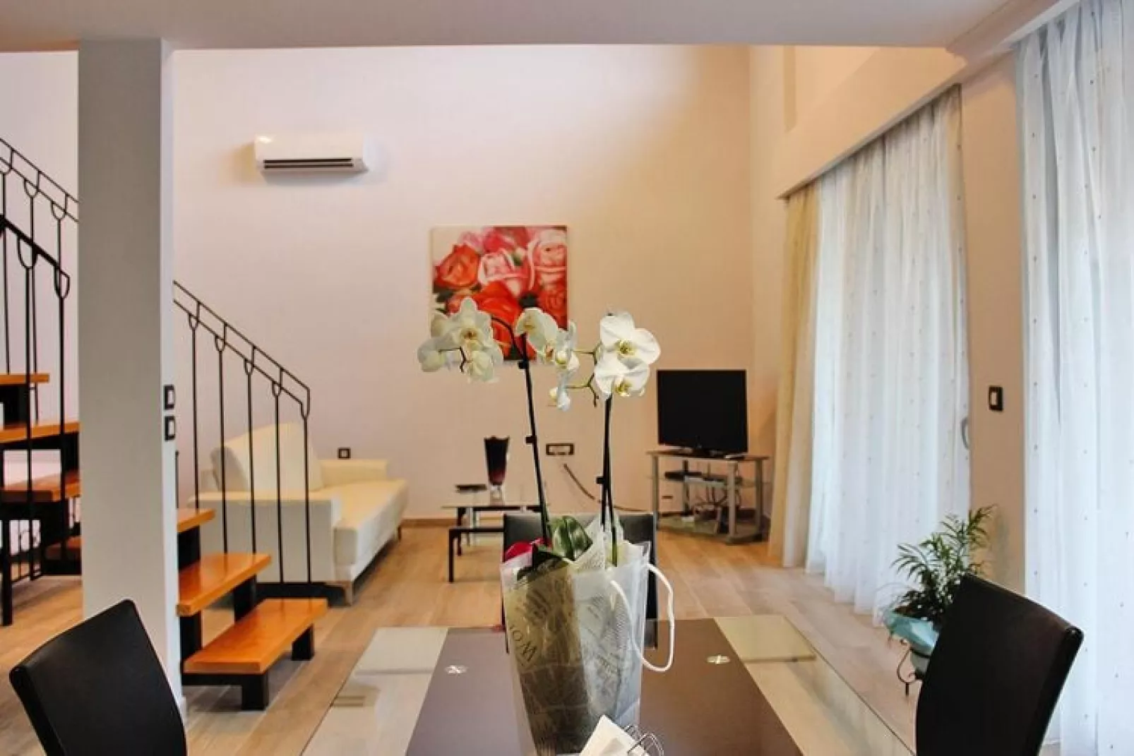 Semi-detached house, Lardos-1 separate bedroom-Salon