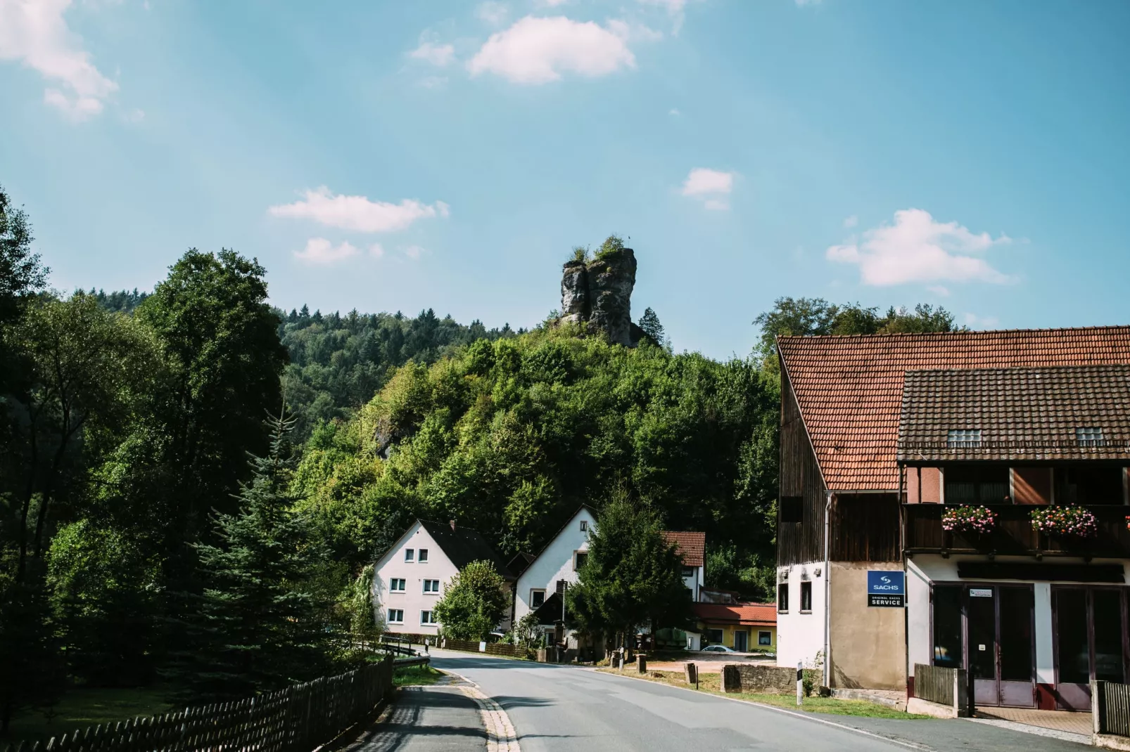 Fränkische Schweiz-Areas summer 1km