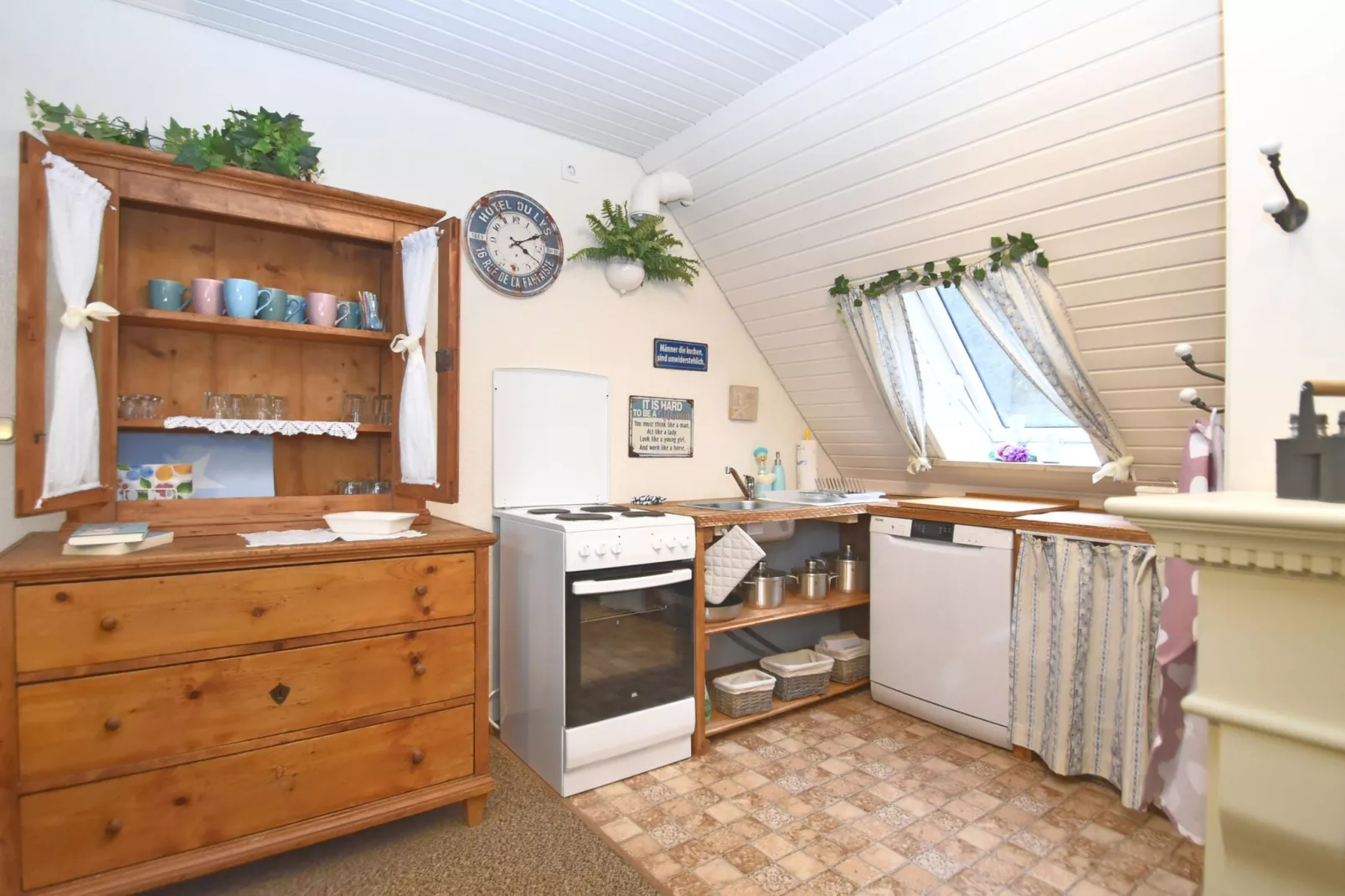 Weißenbrunn-Kitchen