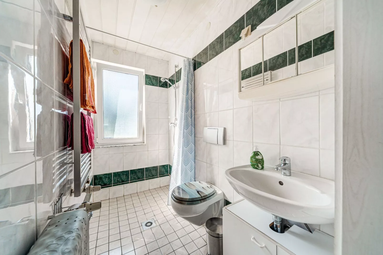 Waldblick-Bathroom