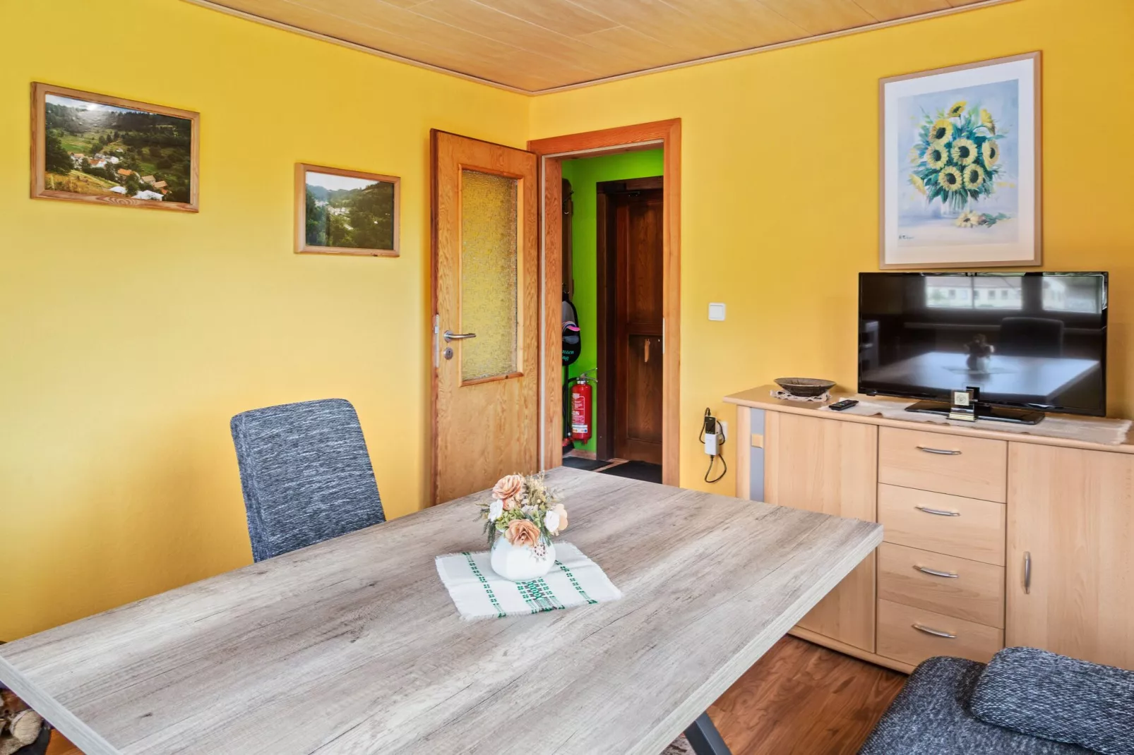 Am Steinberg-Wohnzimmer