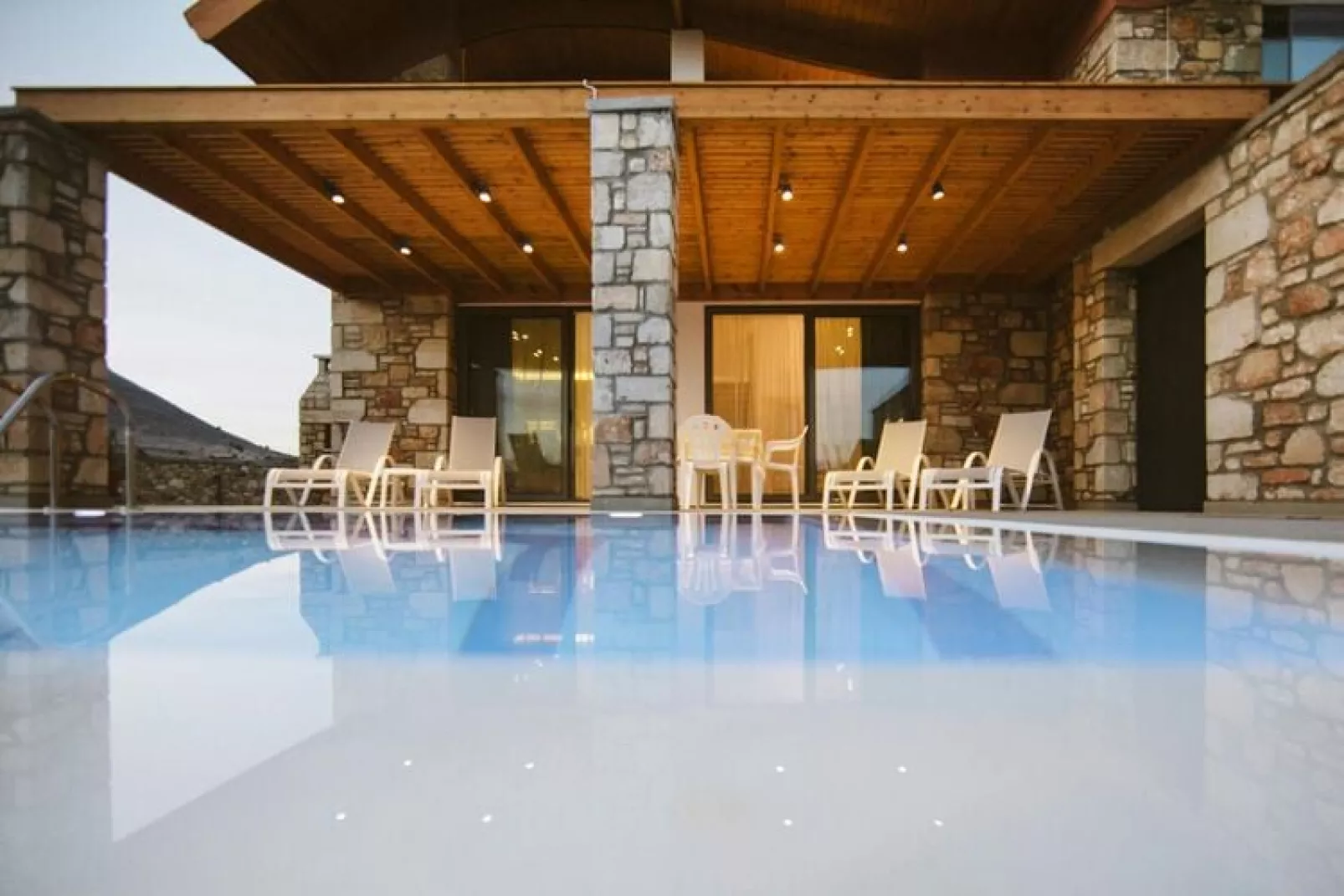 poolofhouse