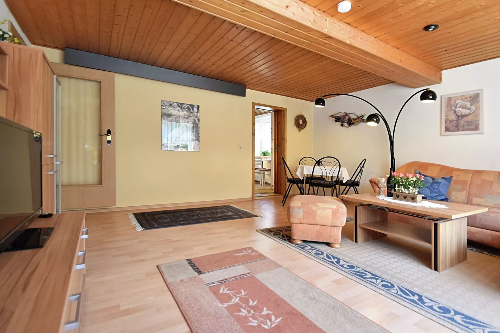 Bärbel-Living room