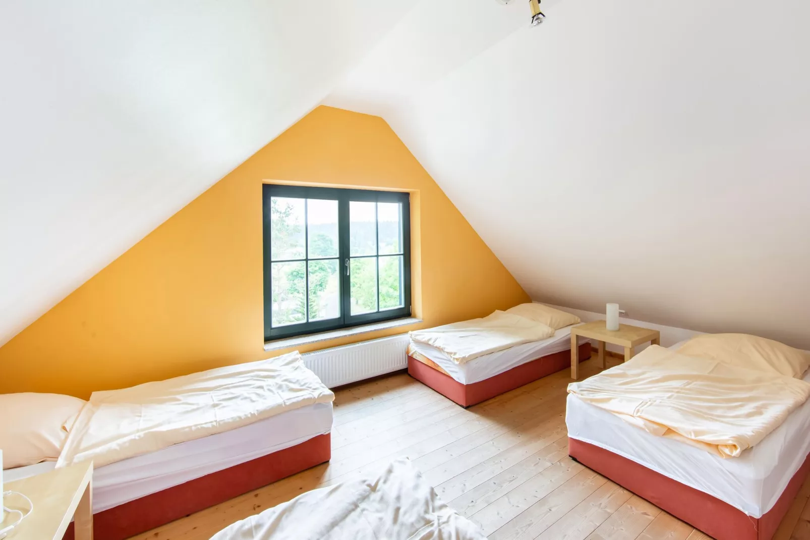 Dreistromstein-Schlafzimmer
