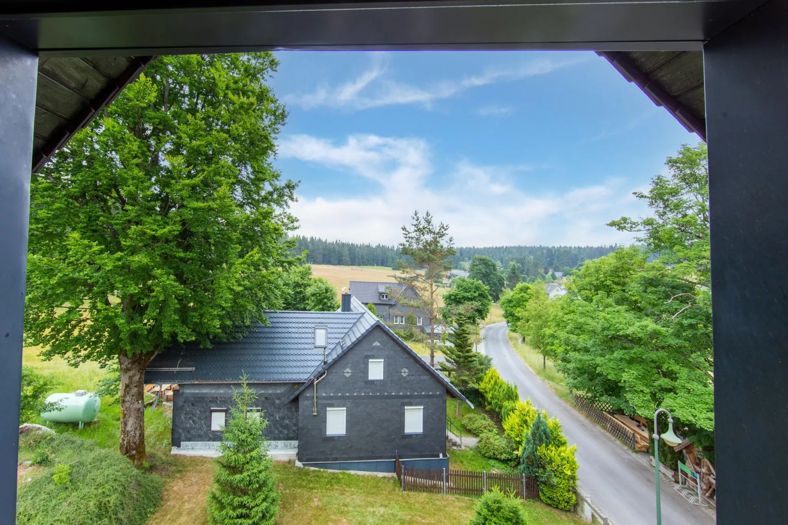 Gruppenhaus Friedrichshöhe-Aussicht Sommer