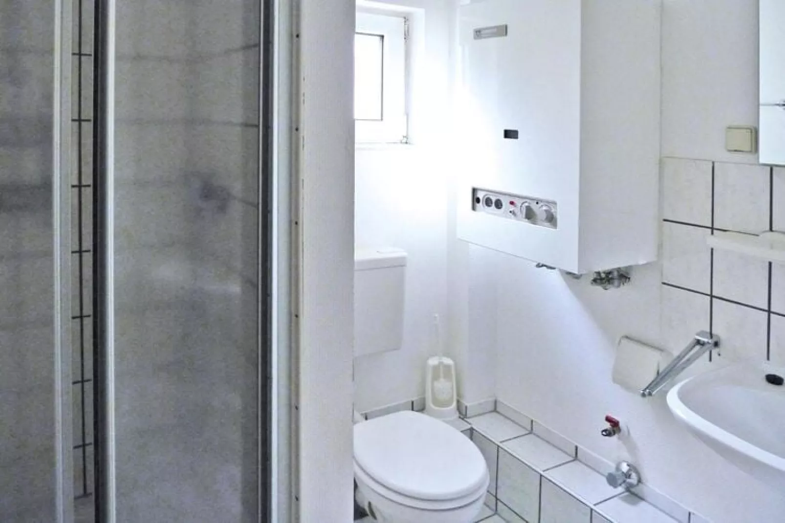FH Toscana Typ A-Bathroom