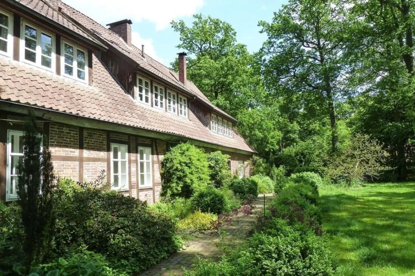 Hühnerhaus-Exterior summer
