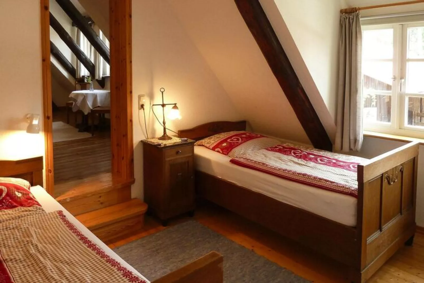 Familienhütte 2 Erw  2 Kinder-Schlafzimmer