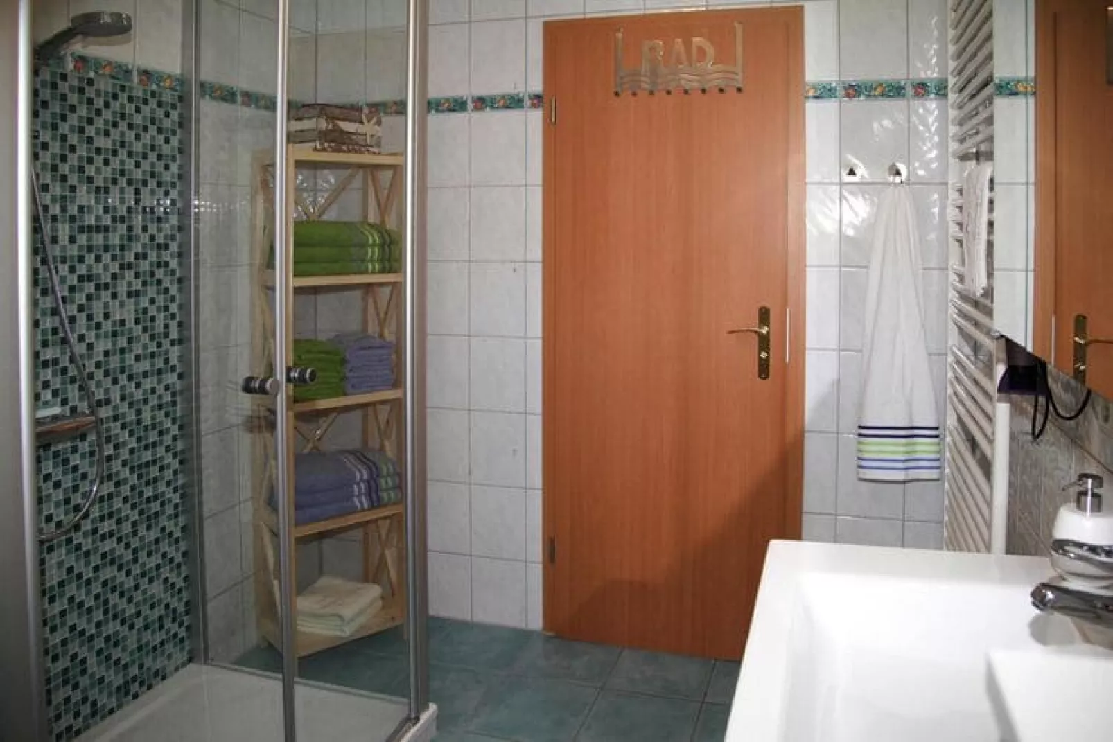 Im Eichengrund 6 Personen-Bathroom