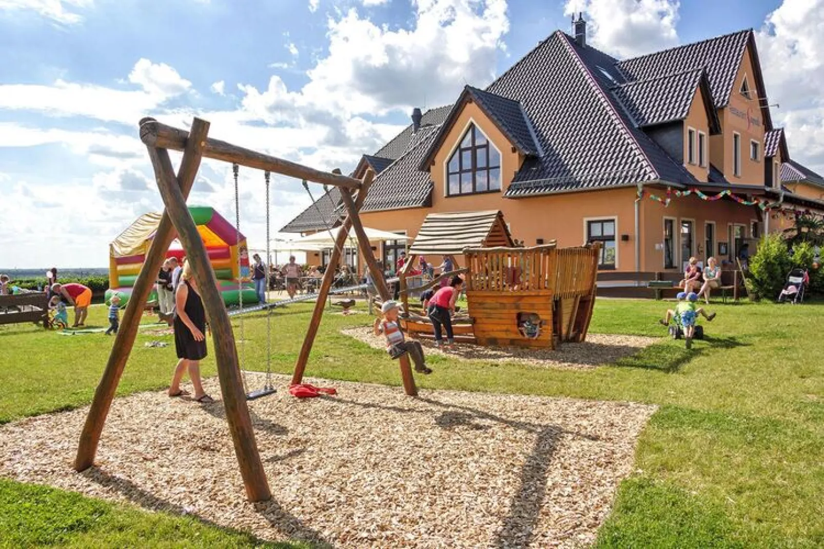 FH Silbermöwe-Park facilities