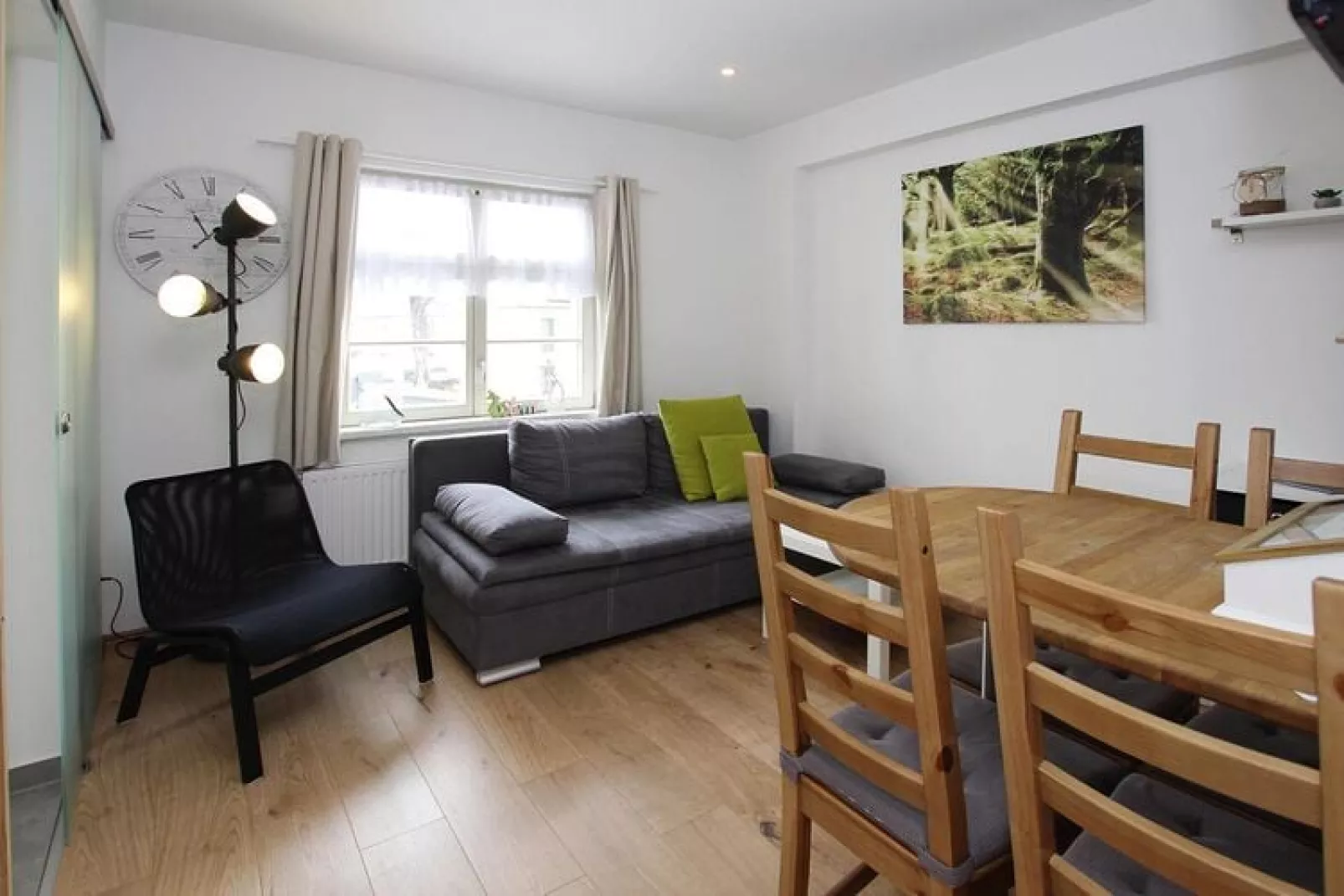 App1-Living room