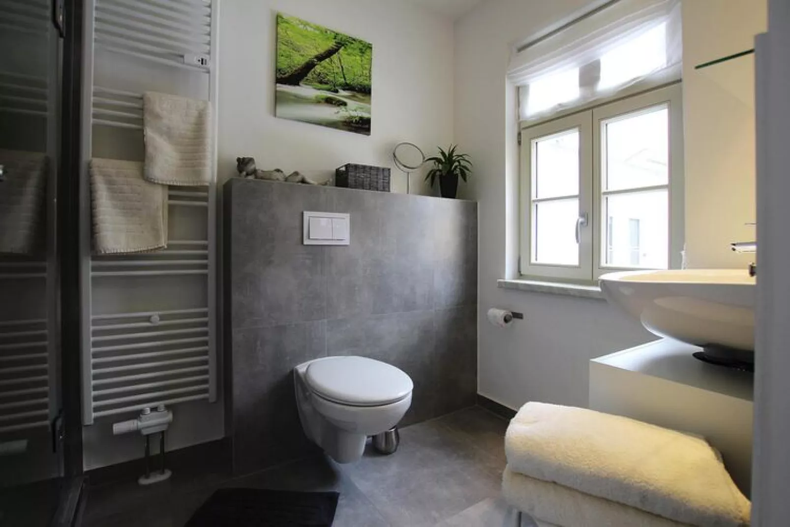 App1-Bathroom