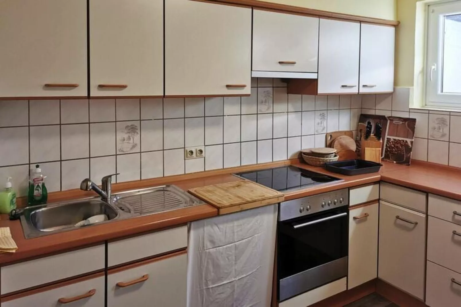 Kombination Bärenhütte  Hirschblick 10 Erw 2 Kinder-Kitchen