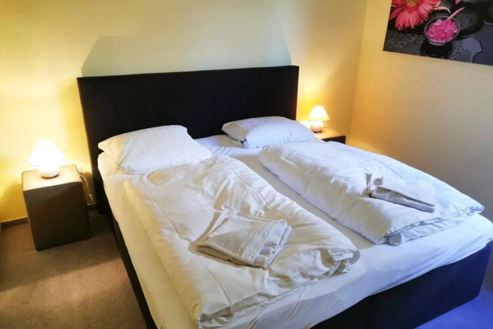Kombination Bärenhütte  Hirschblick 10 Erw 2 Kinder-Bedroom