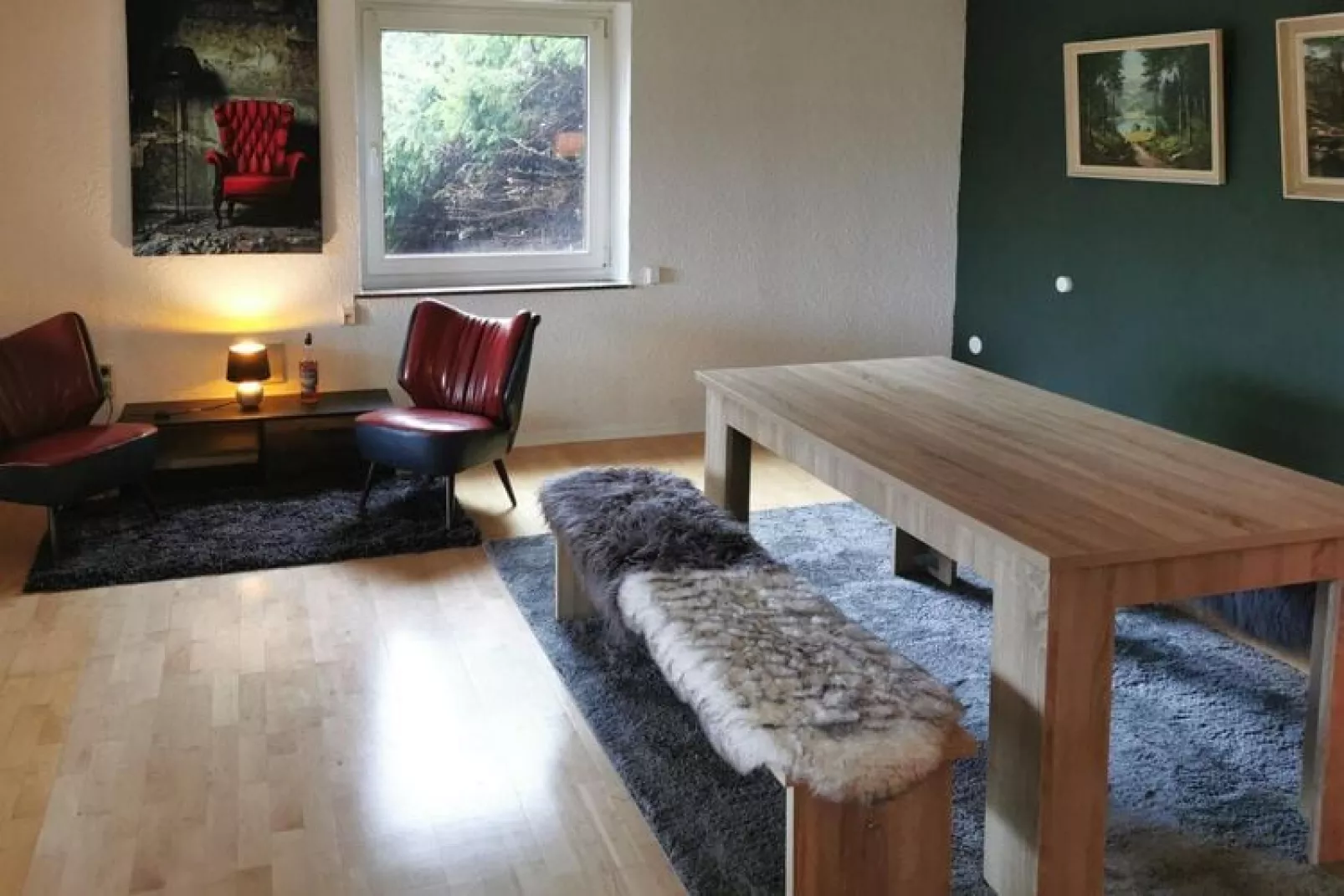 Kombination Bärenhütte  Hirschblick 10 Erw 2 Kinder-Living room