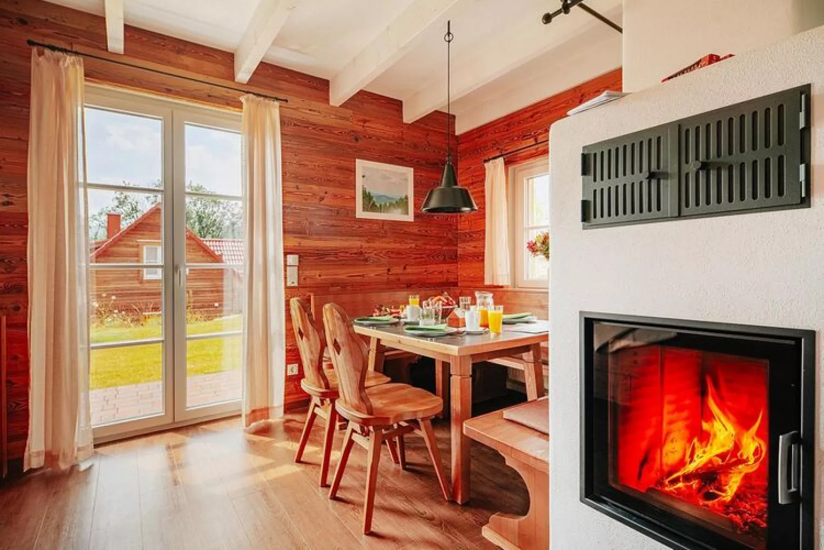 Ferienhaus Typ Premium Lodge 4 Erw 2 Kinder-Dining room