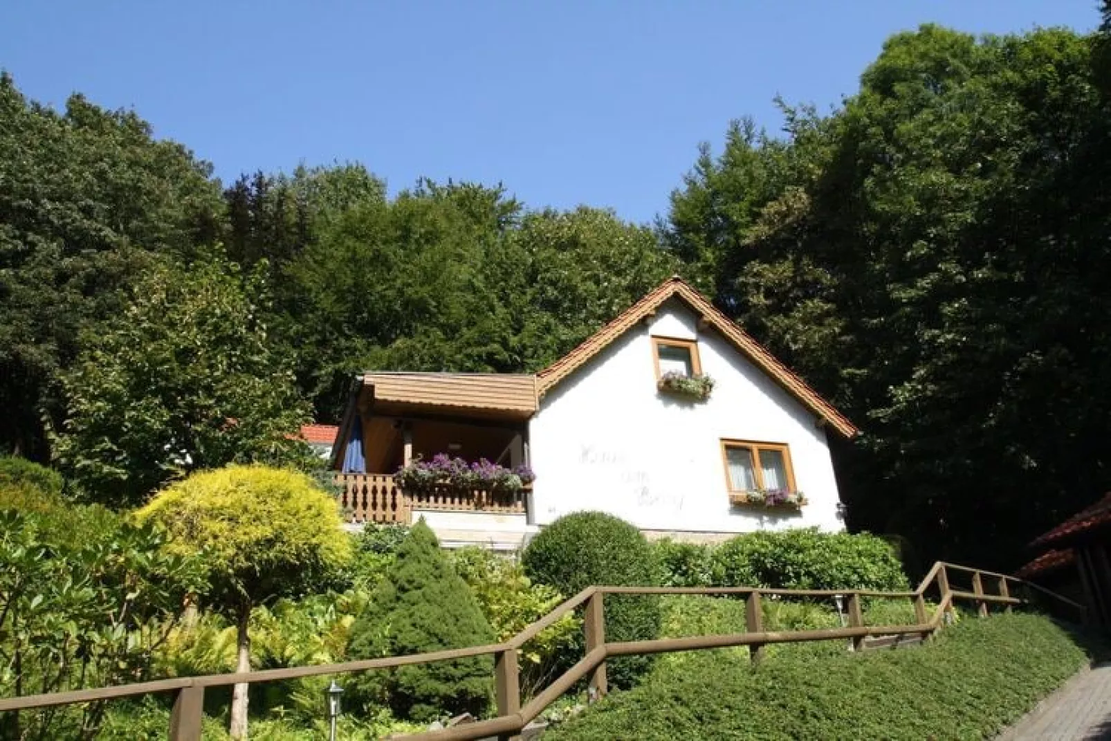 Wohnung 3 Talblick-Außenbereich Sommer
