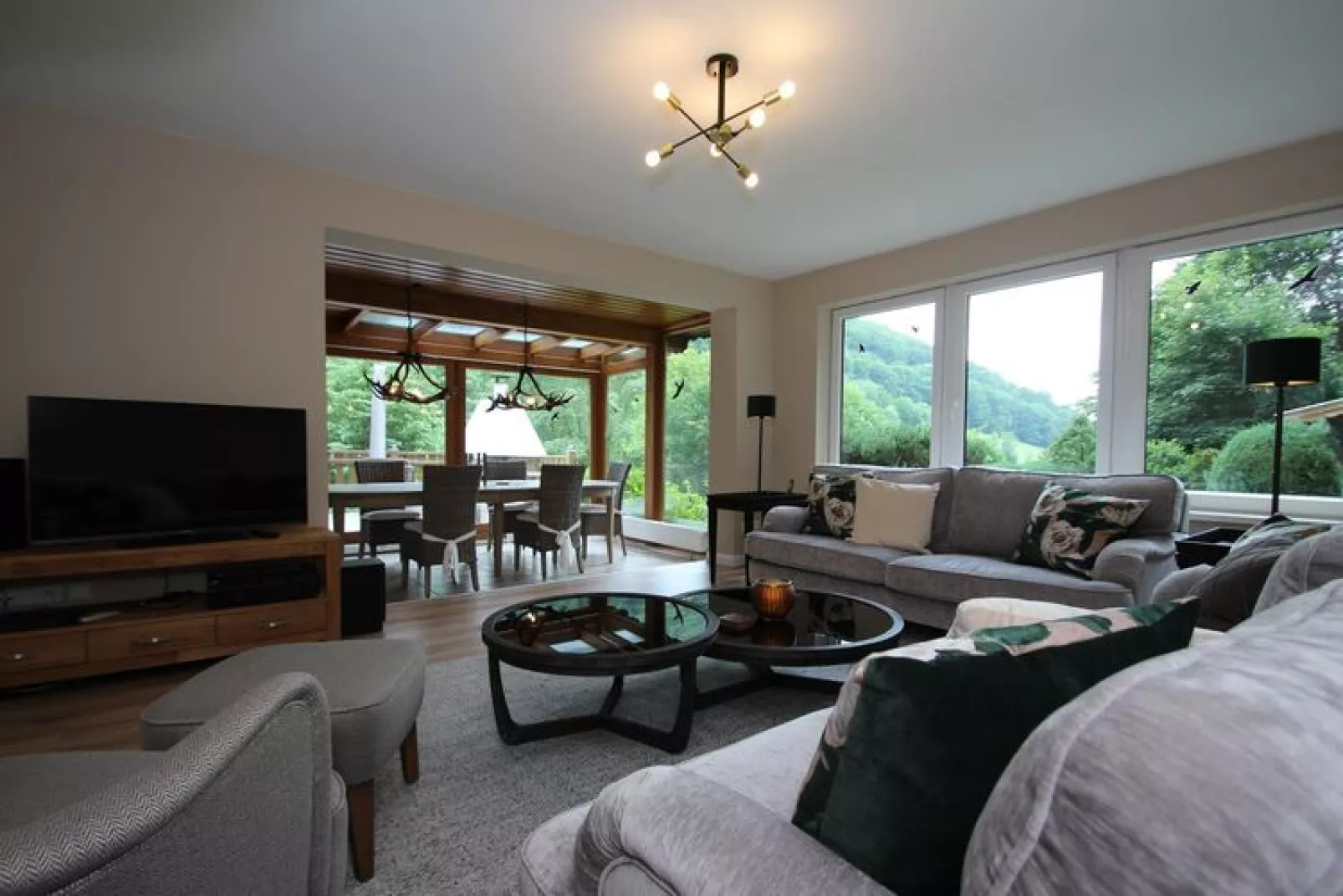 Wohnung 3 Talblick-Wohnzimmer