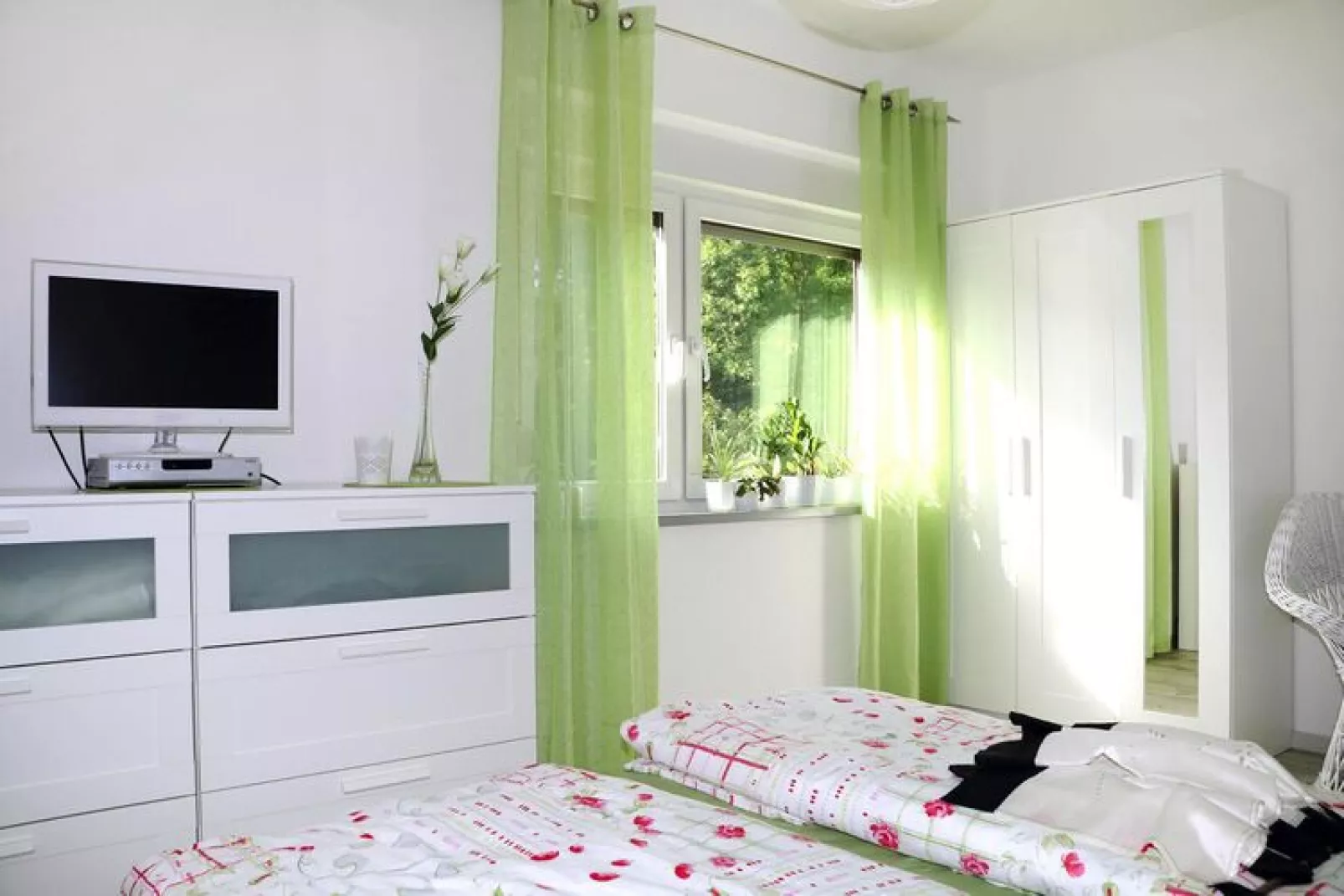 Ferienwohnung Hinter den sieben Bergen-Bedroom