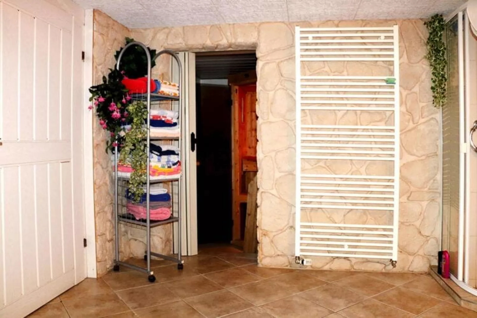 Ferienwohnung Hinter den sieben Bergen-Bedroom