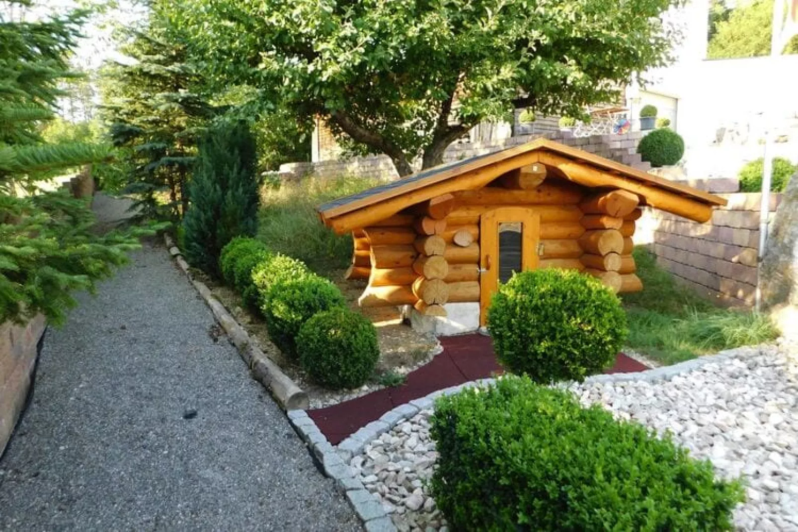 Trudis Fewo "Alte Schreinerei"-Exterior summer