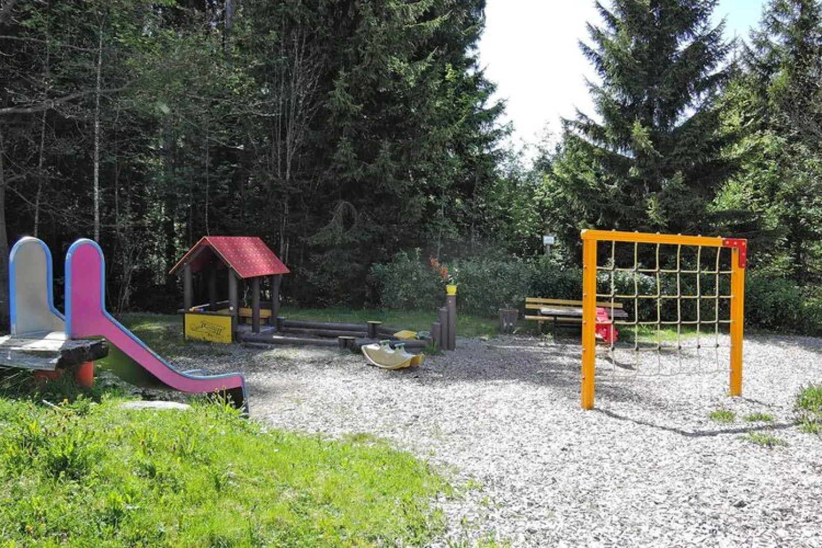 Nurdachhaus/ Typ 2 Winnetou 68 qm-Gardens summer