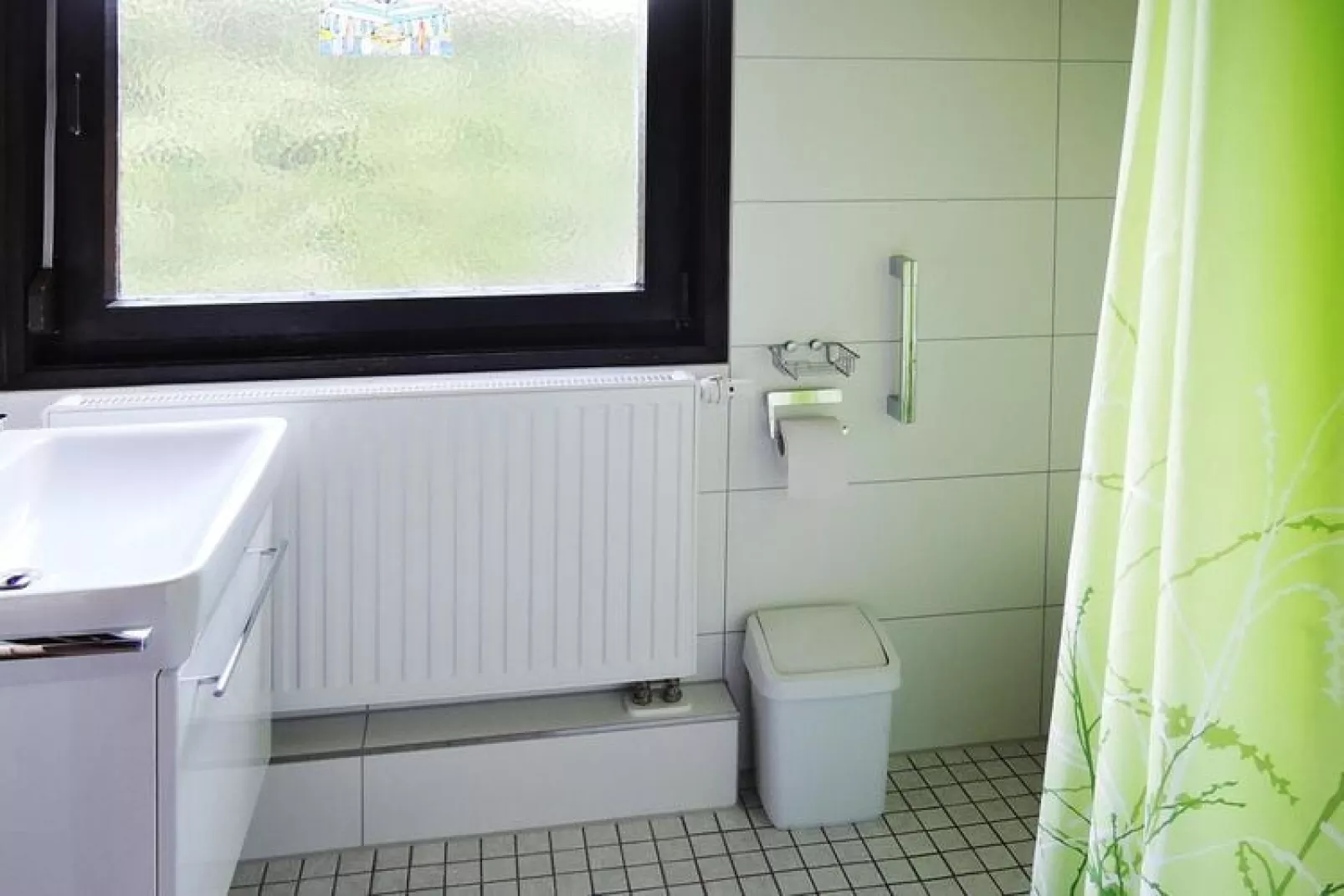 DHH - Typ 1 Scout 42 qm-Bathroom
