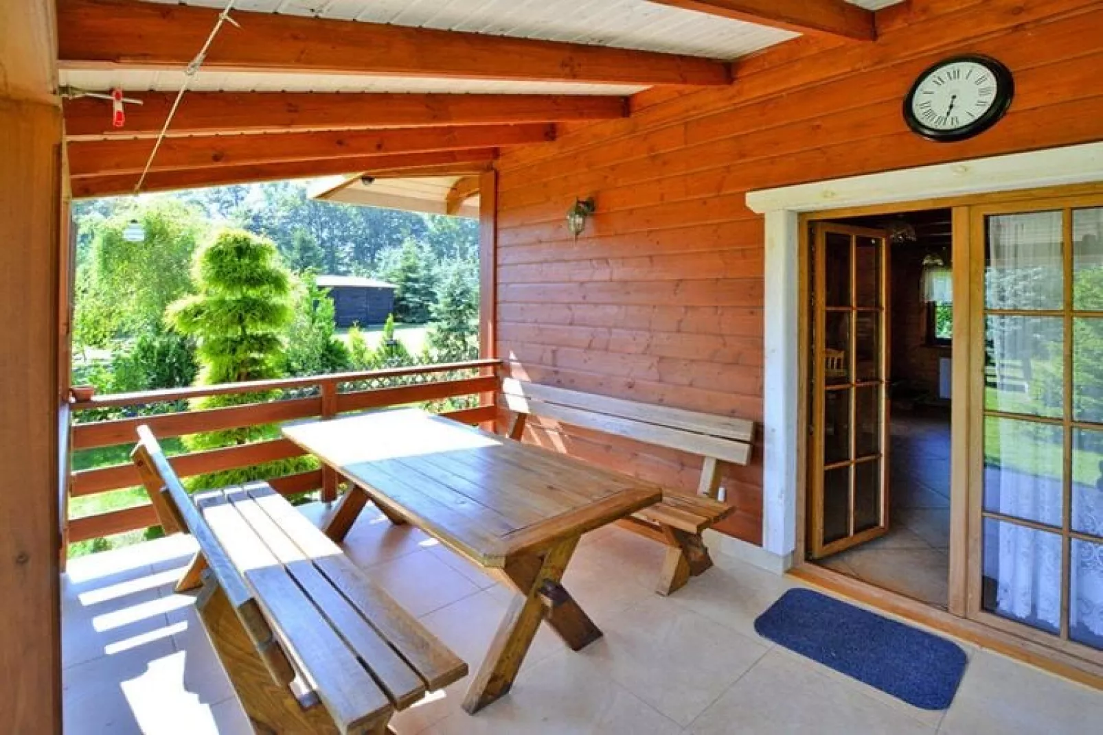 Dom wakacyjny nad jeziorem Oswino-Terrace balcony
