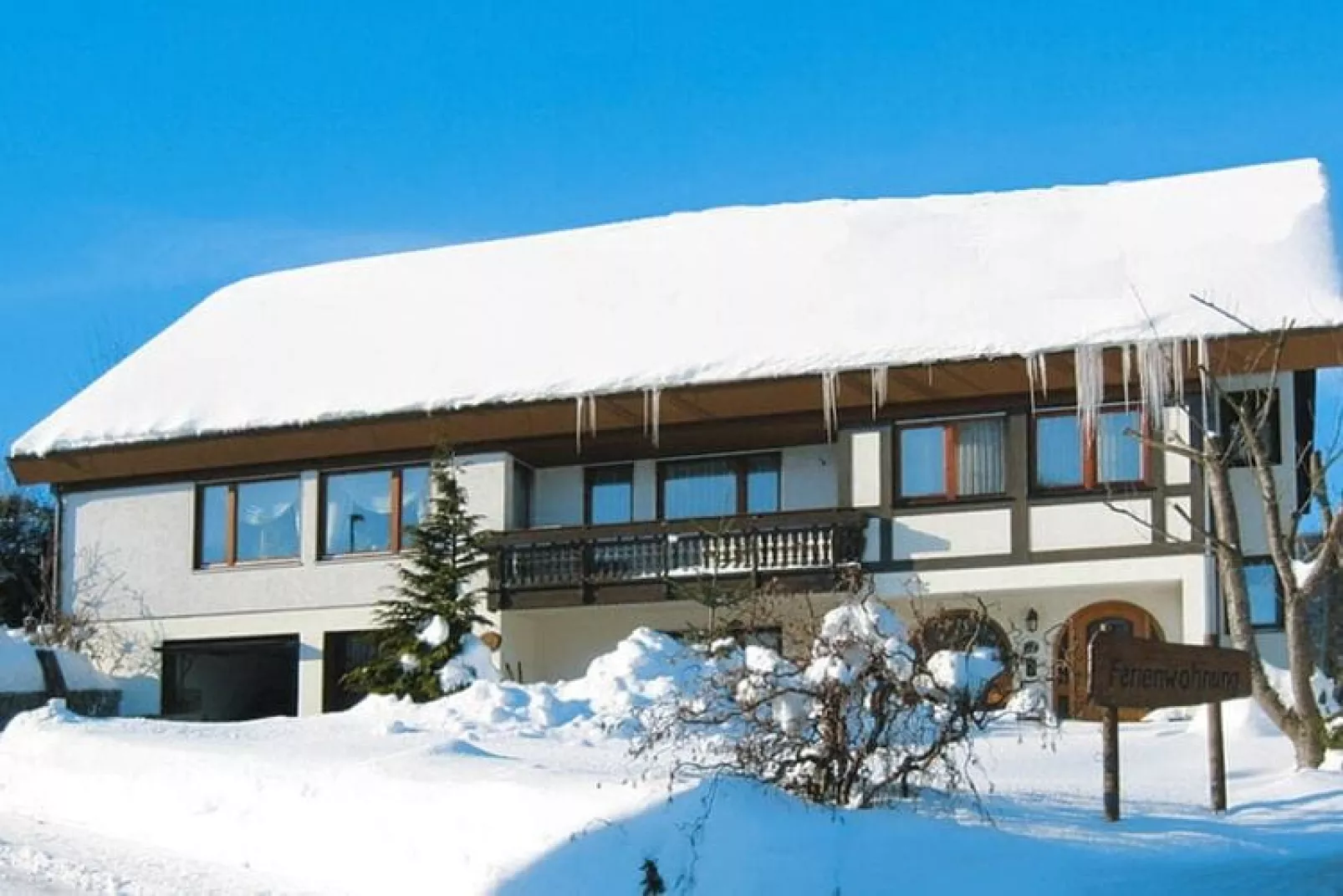 Fewo 75 qm-Exterior winter