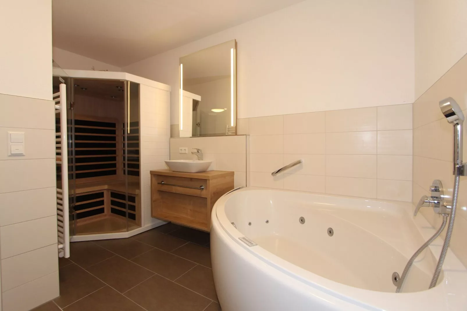 Residenz Grafenmatt Typ C-Bathroom