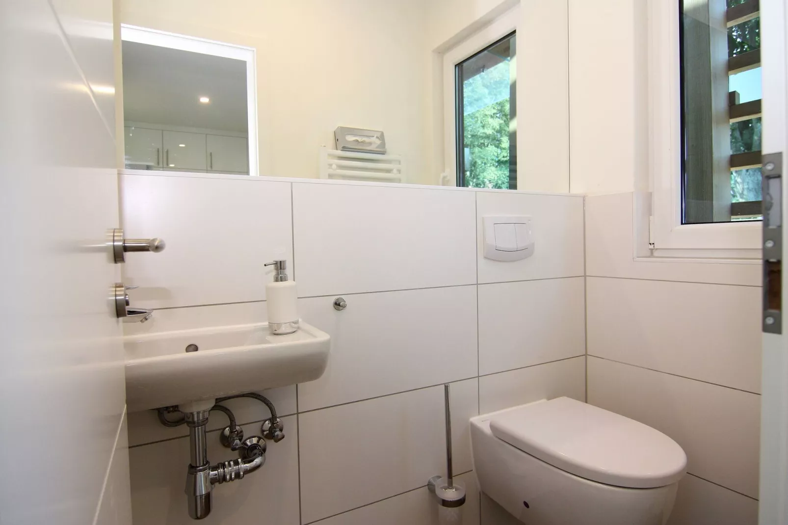 Maria Haus 1 links 80 qm-Bathroom