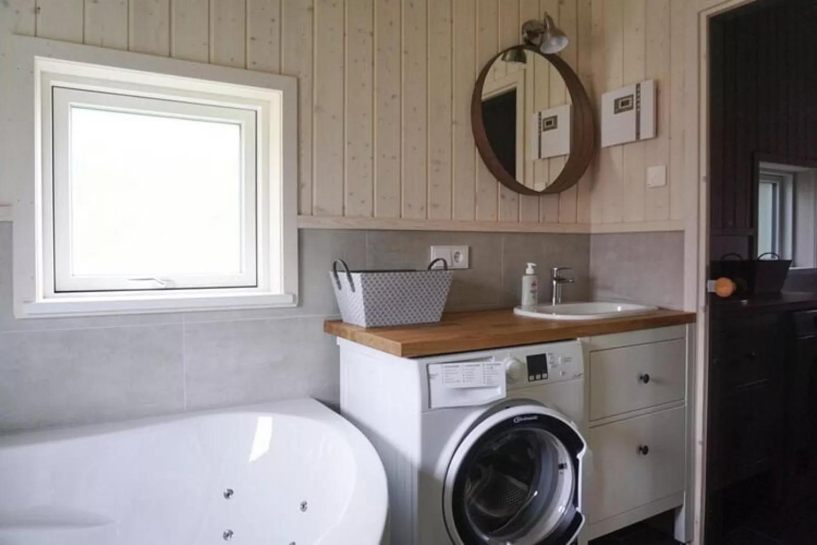 Sommerhus-nordlys 80 qm-Bathroom