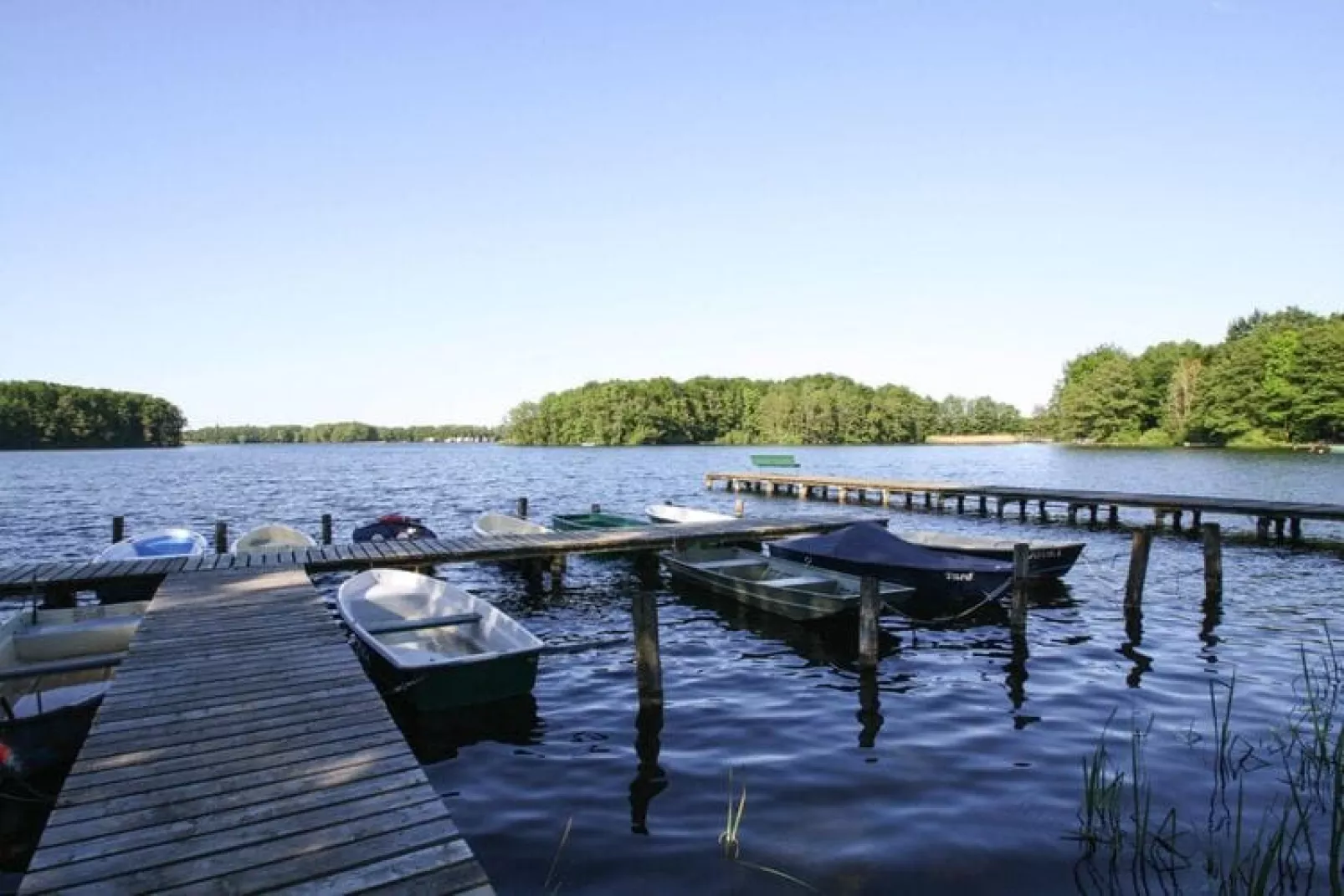Ferienhaus Larsson-Zones d'été à 1 km