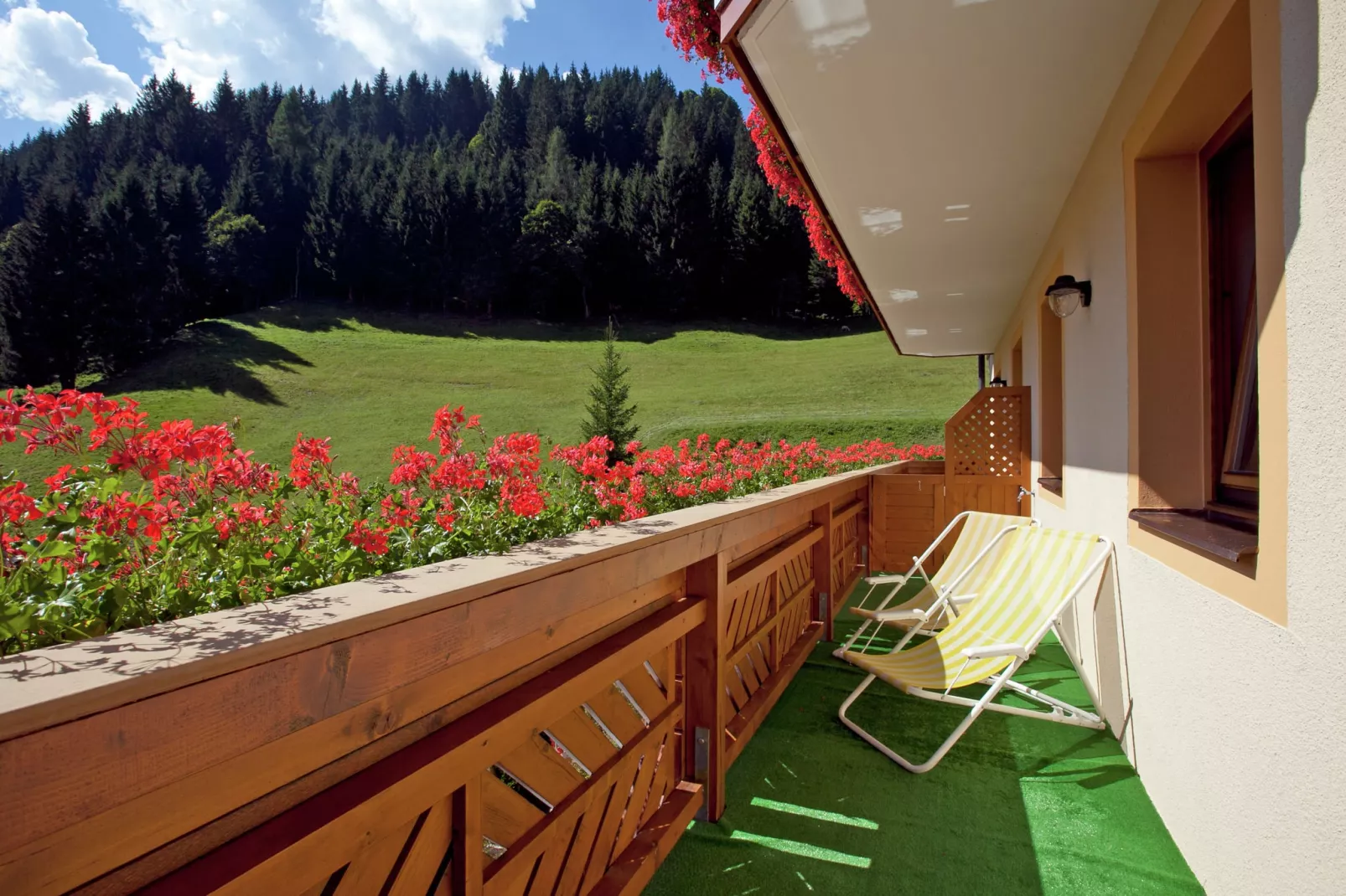 Appartement im Wellness-Aparthotel-Kleinarl-Terrace balcony
