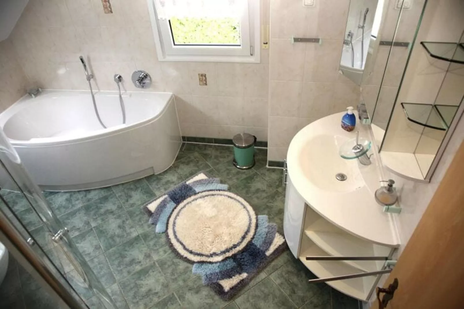 Ferienhaus Möwe 145 qm-Bathroom
