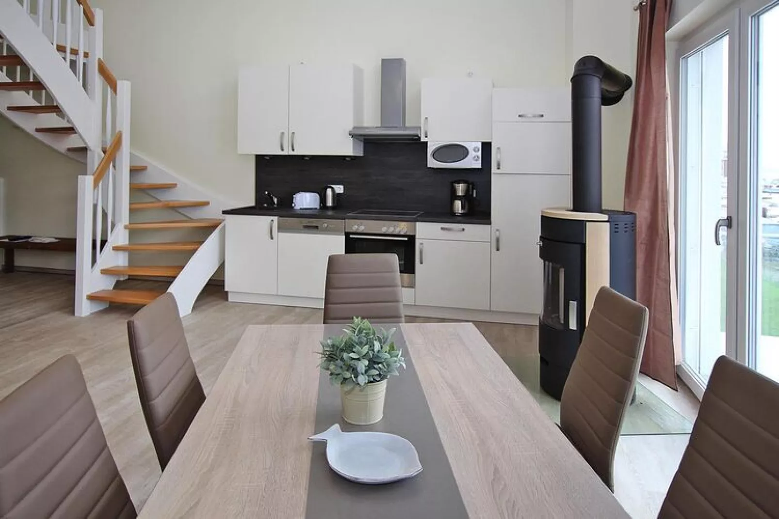 Reihenhaus Hafenflair / Haus 2 / Wohnungen 7 und 9-Kitchen