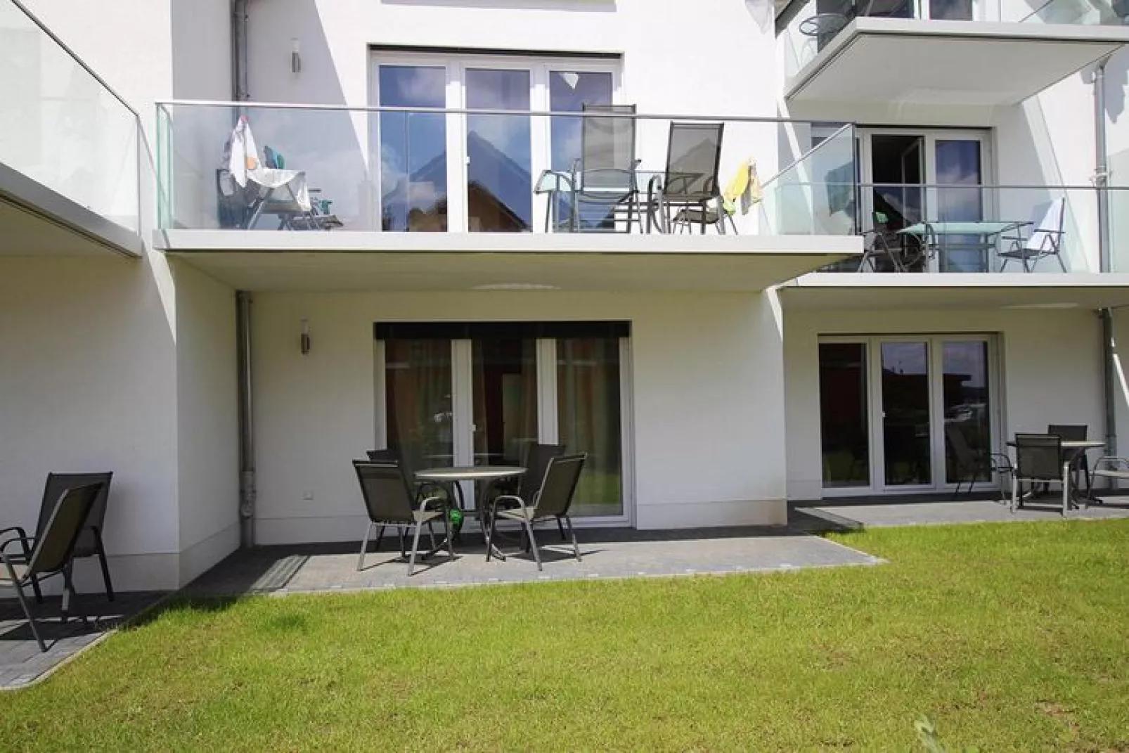 Reihenhaus Hafenflair / Haus 2 / Wohnungen 7 und 9-Exterior summer