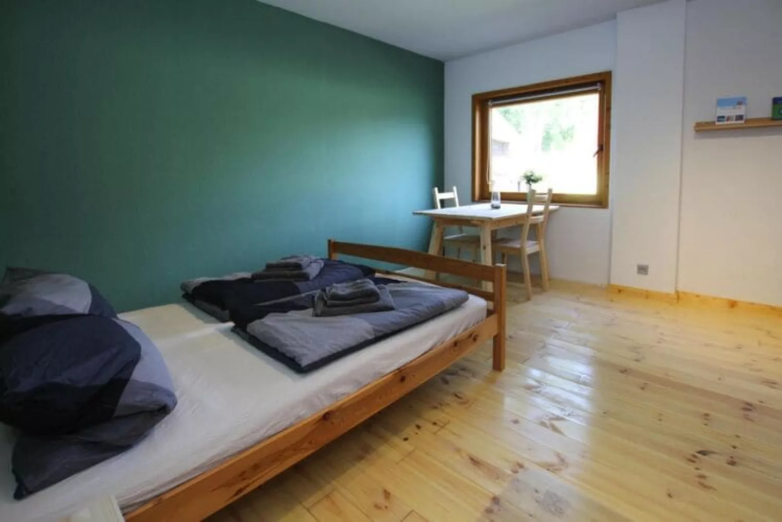Apartment 6 Labussee-Bedroom