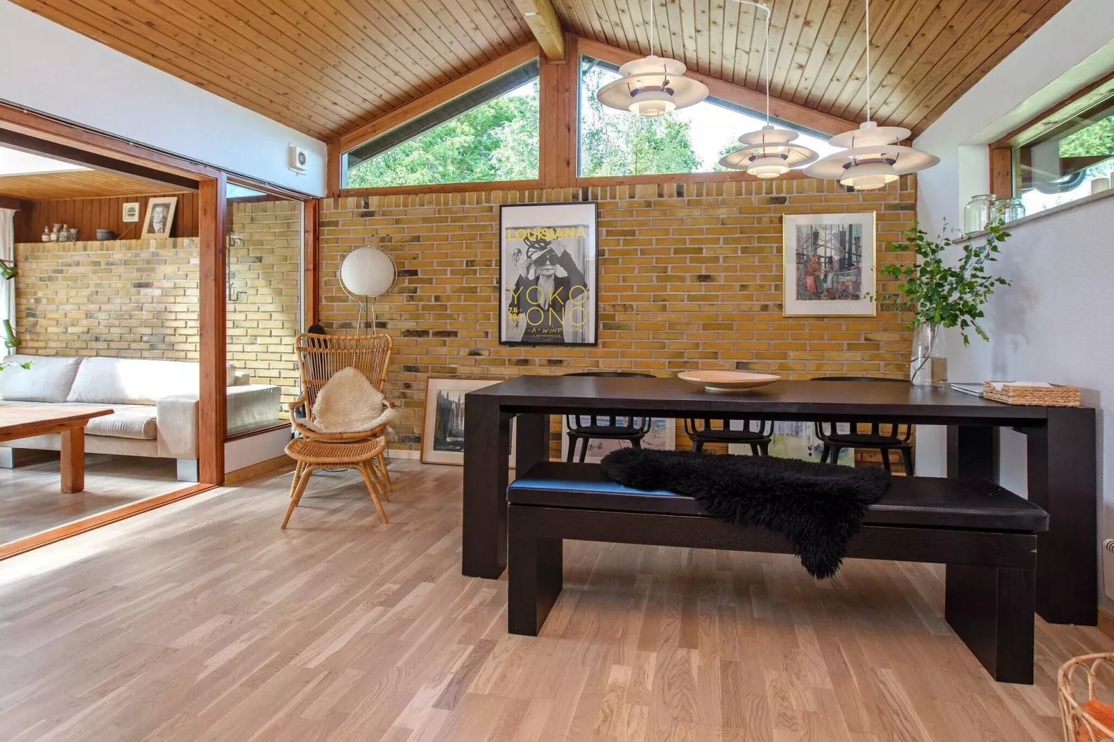 Helle Hutte mit Gartenterrasse-By Traum