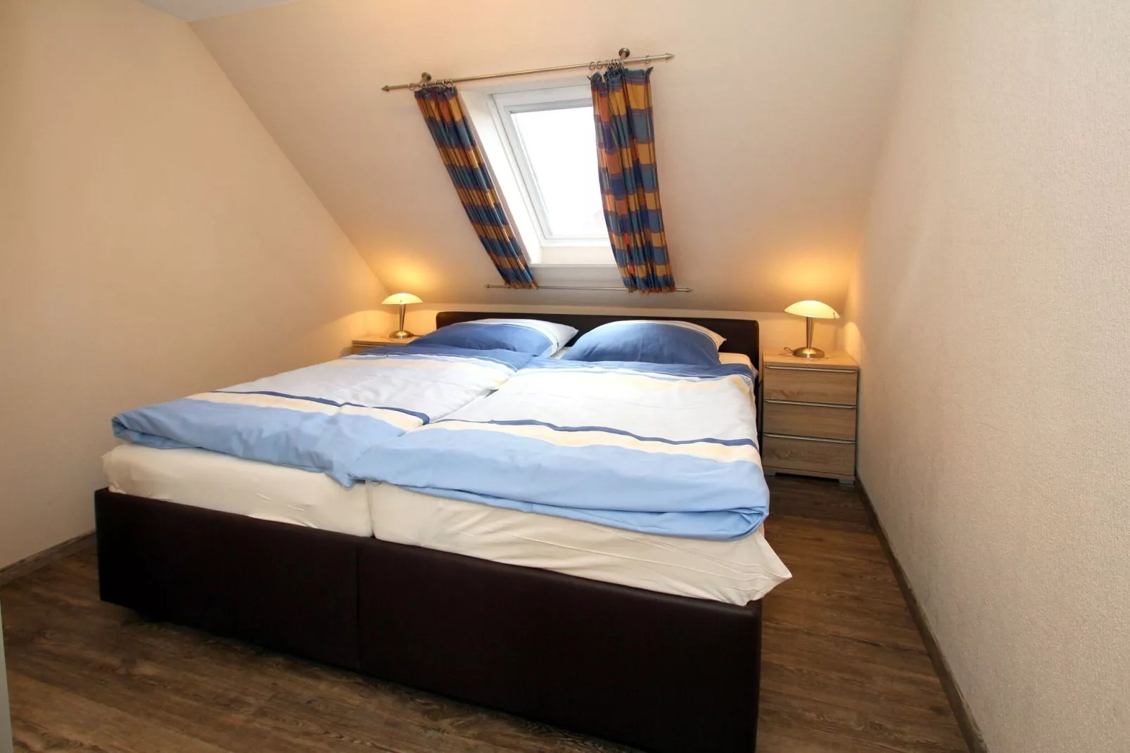 Reihenhaus Dornumersiel-Bedroom