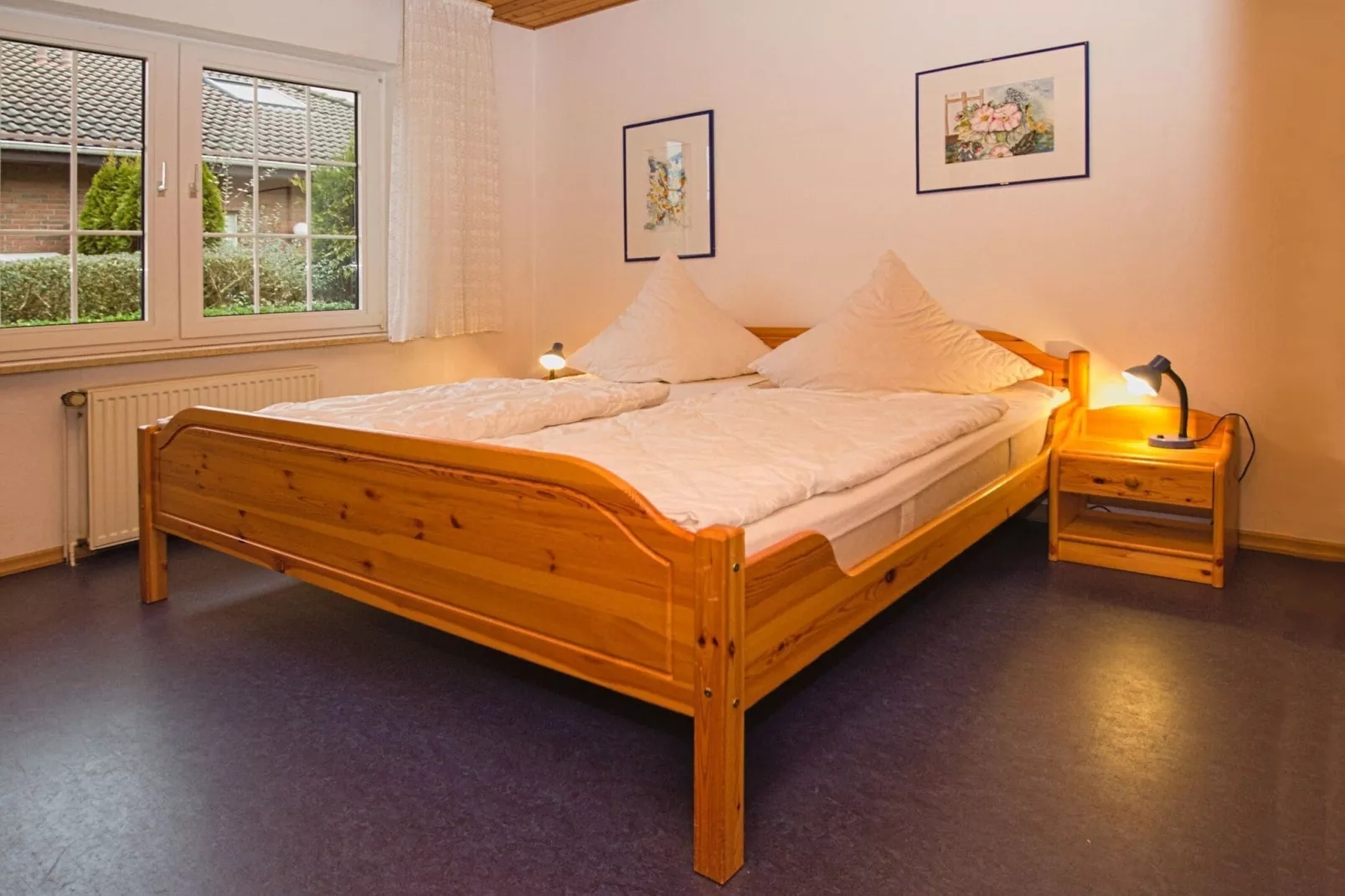 Ferienhaus Renate Neßmersiel-Bedroom