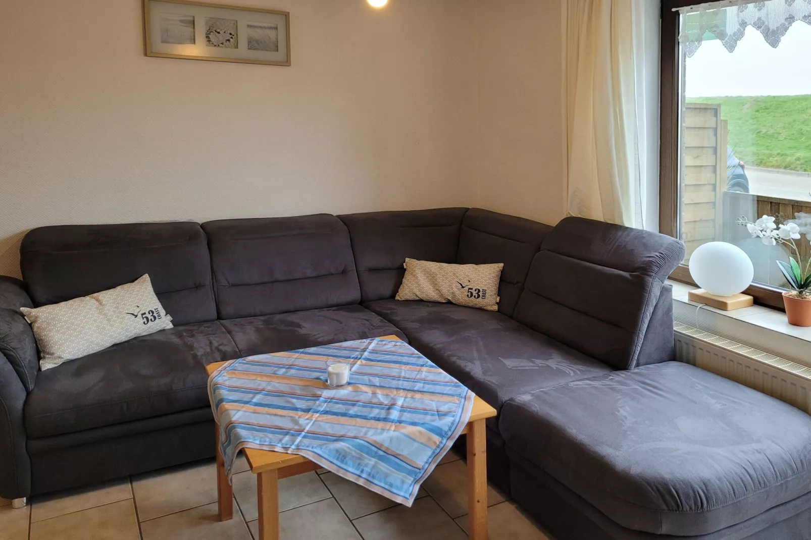Fewo Wattkieker - Wattseite-Wohnzimmer