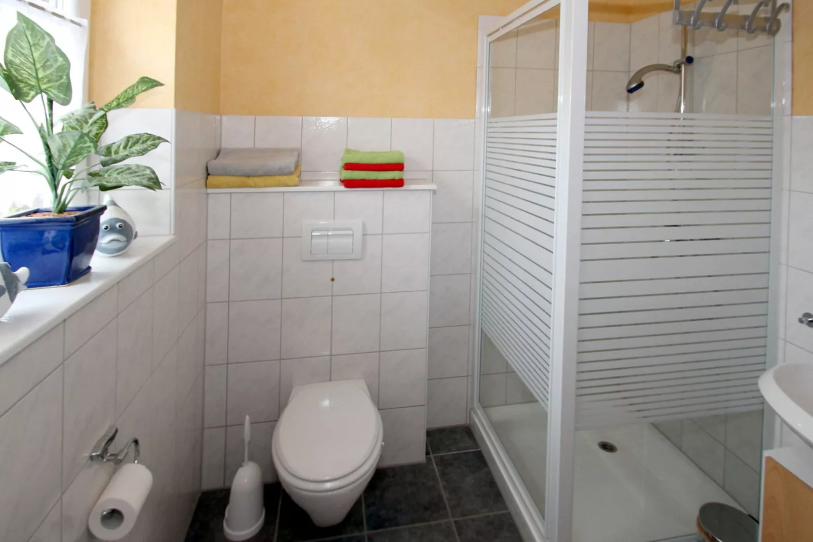 Ferienhaus Ganescha-Bathroom